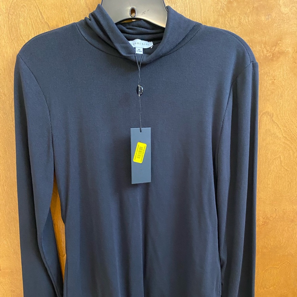Gianni Bini Black Turtle Neck Bodysuit.       Size Medium. NWT